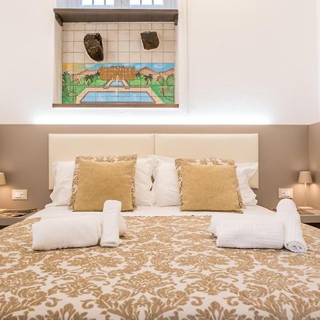 Barlaman Luxury Rooms Палермо Екстериор снимка