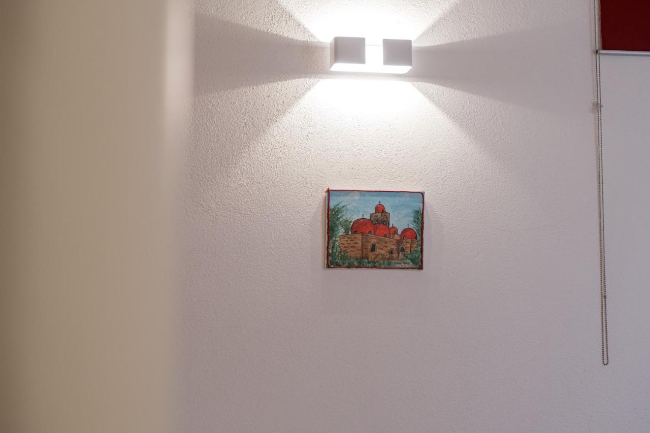 Barlaman Luxury Rooms Палермо Екстериор снимка