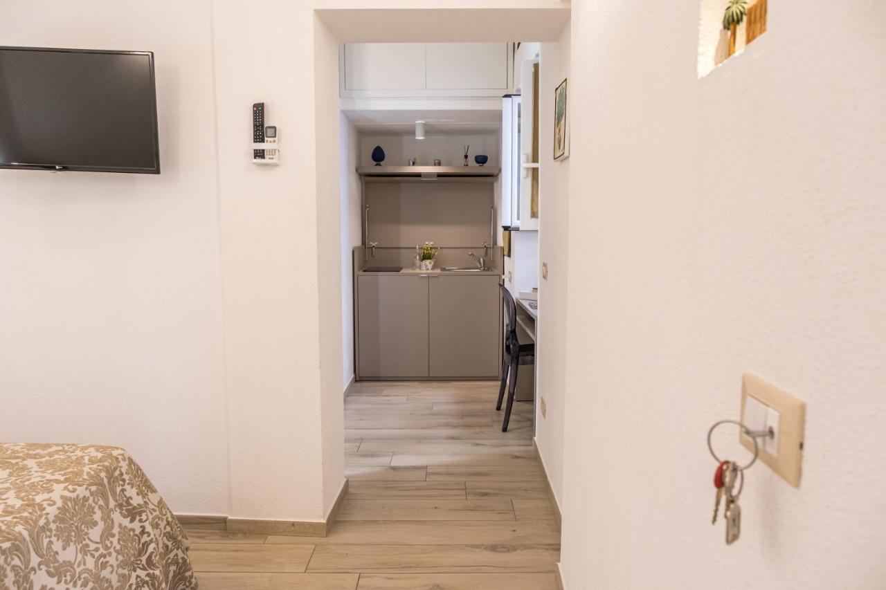 Barlaman Luxury Rooms Палермо Екстериор снимка