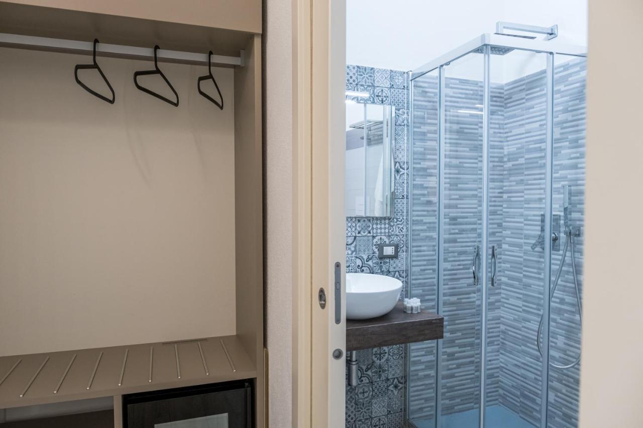 Barlaman Luxury Rooms Палермо Екстериор снимка