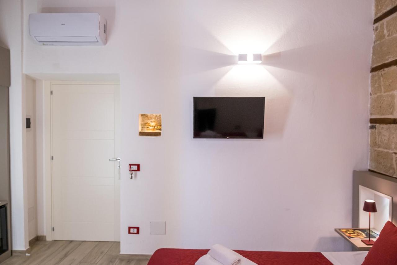 Barlaman Luxury Rooms Палермо Екстериор снимка